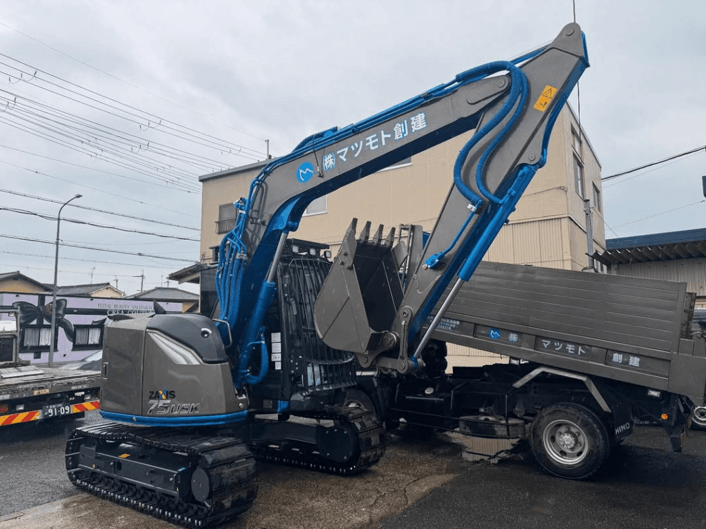 日立建機「ZAXIS75USK」の納車風景03