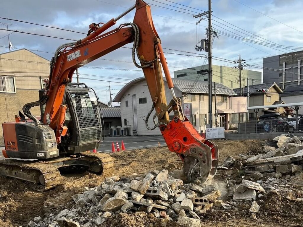 京都市南区 解体工事の施工風景05