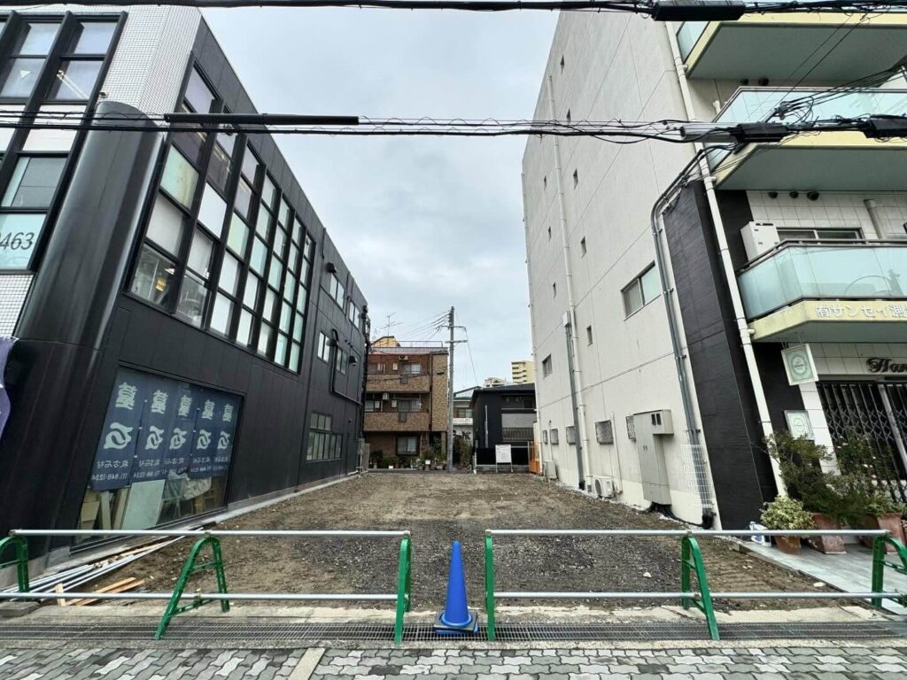 大阪府枚方市 鉄骨造の解体工事の施工風景06